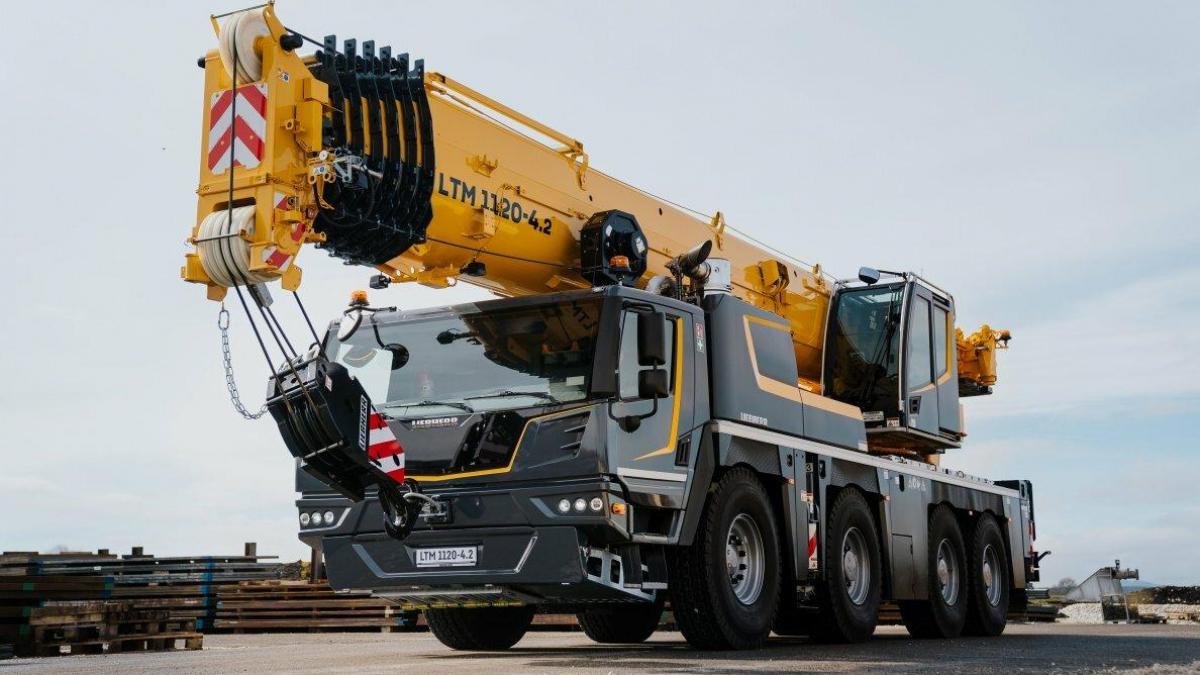 Liebherr ltm1120 4 2 300dpi d6d