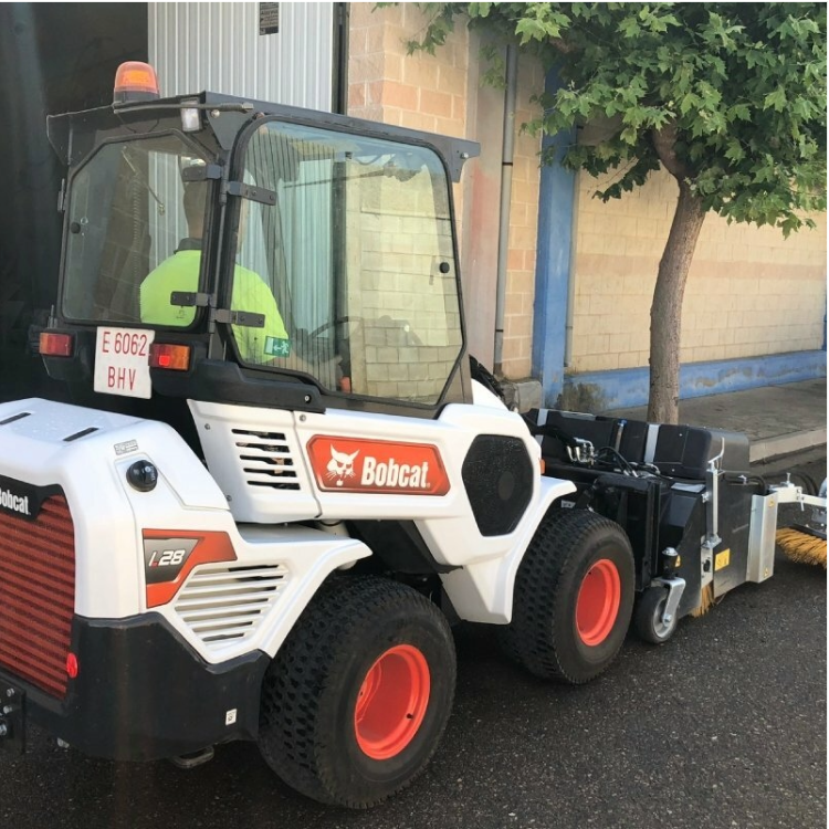 Bobcat L28 Articulated Loader, Mechanising Manual Work